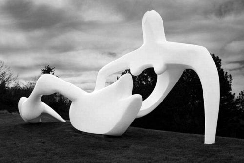 Henry Moore Large Reclining Figure (1984)