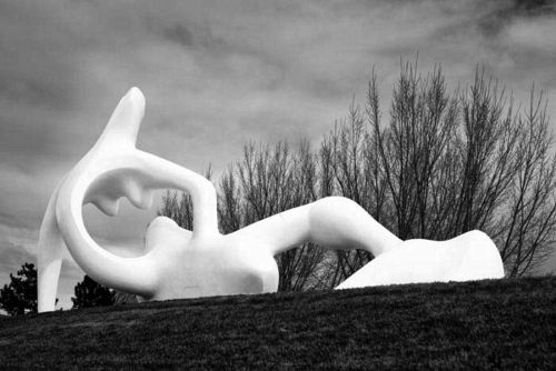 Henry Moore Large Reclining Figure (1984)